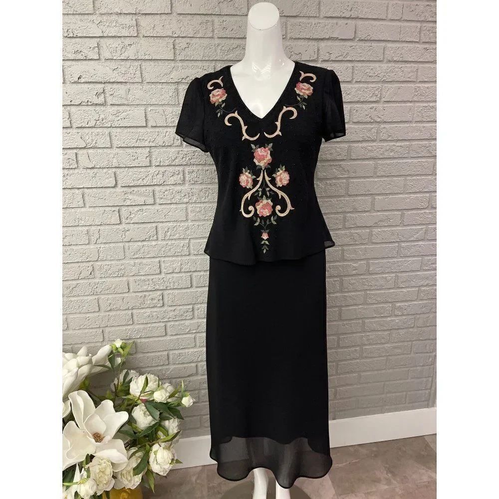 Positive Attitude Floral Embroidered Beaded Midi Dress Size 4P